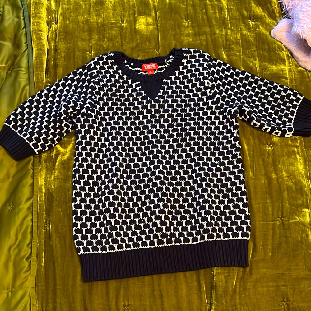 Black and white patterned sweater